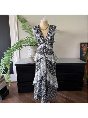 Endless Rose Floral Ruffle Maxi Dress Size L Elegant V-Neck